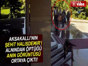 Aksakallı Halisdemiri alnından böyle öptü