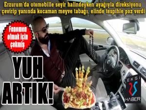 Trafikte pes dedirten görüntü: Meyve tabağı ve tespih