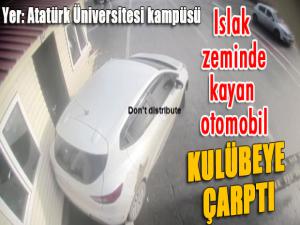 Islak zeminden kayan otomobil, HGS işlemlerinin yapıldığı kulübeye çarptı