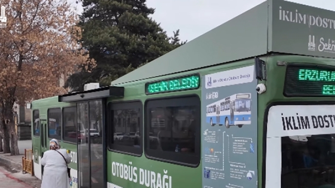 Büyükşehir Belediyesi'ne ödül kazandıran proje: İKLİM DOSTU OTOBÜS DURAĞI...