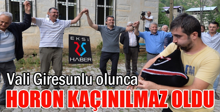 Vali Memiş köylülerle tulum eşliğinde horon oynadı